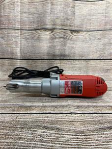 MILWAUKEE 6852-20 6.8 AMP CORDED 18-GAUGE SHEAR (IN BOX) Brand New